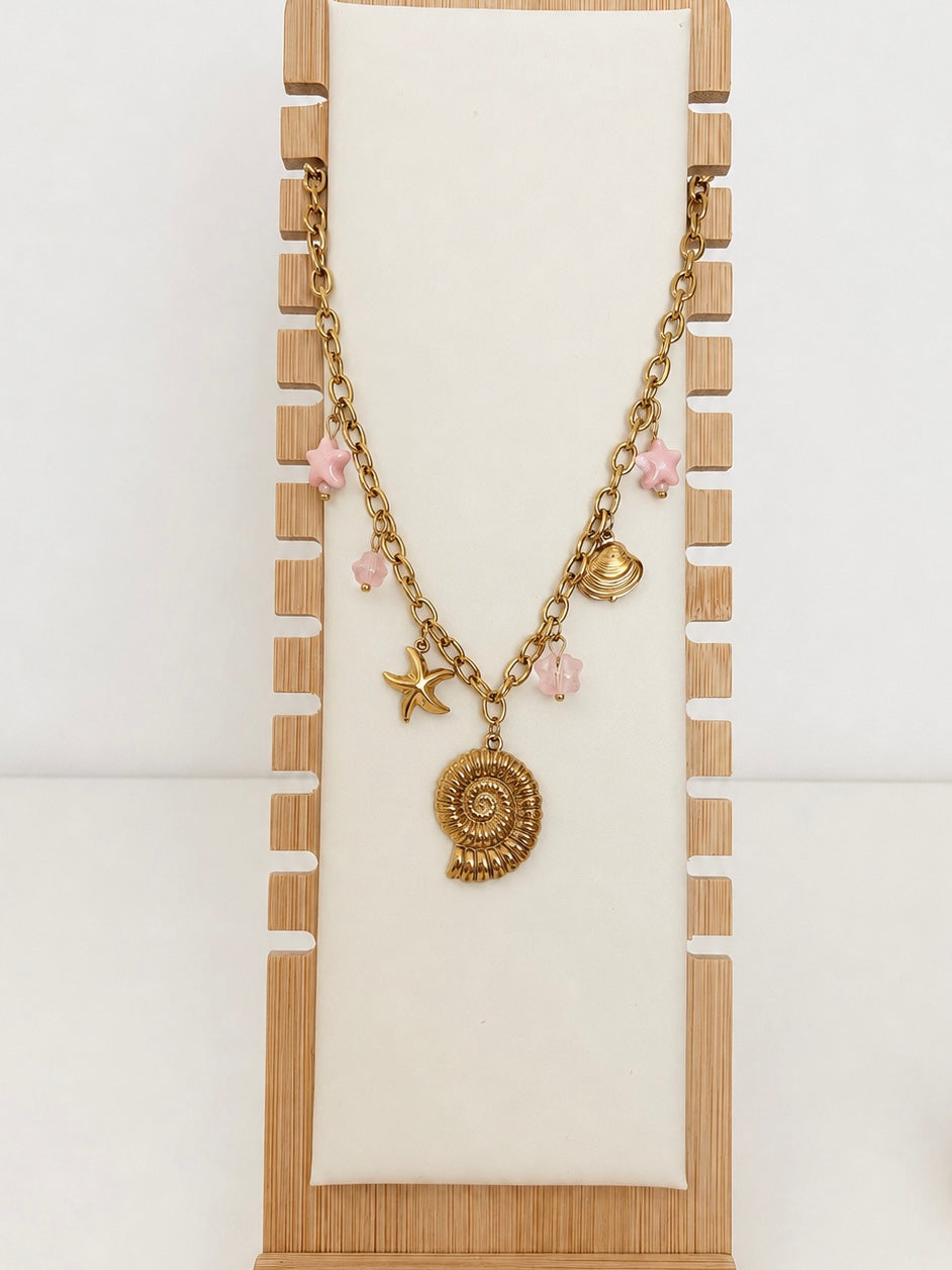 Collier Thiara
