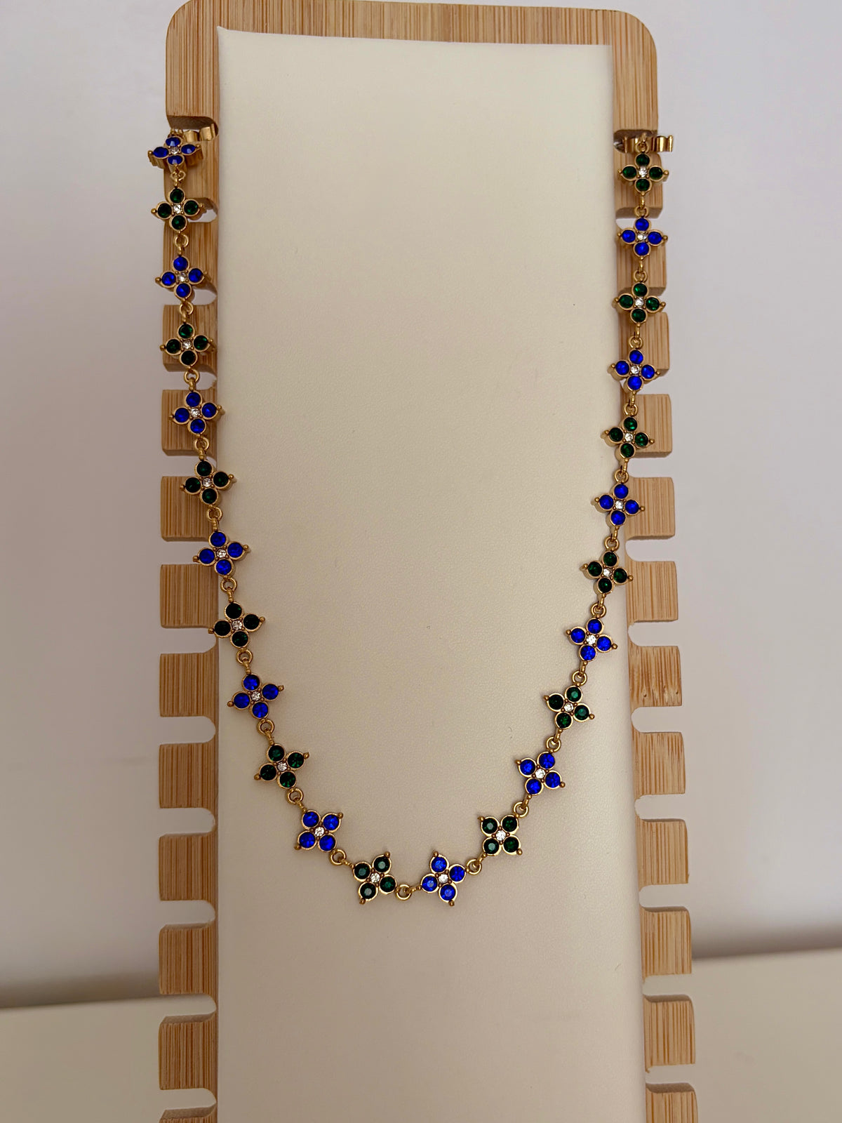 Collier Milia bleu nuit